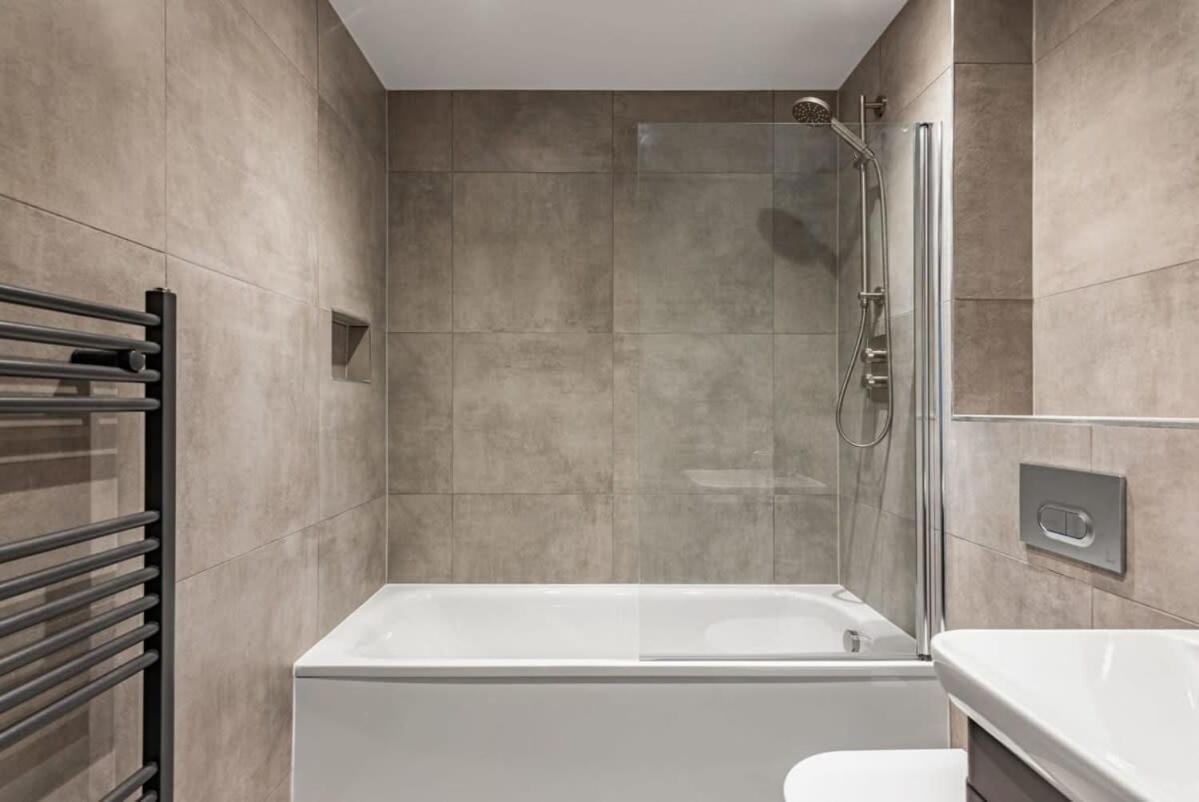 Stayzeni, Ouse Court York Smart 2 Bed Apartment Extérieur photo